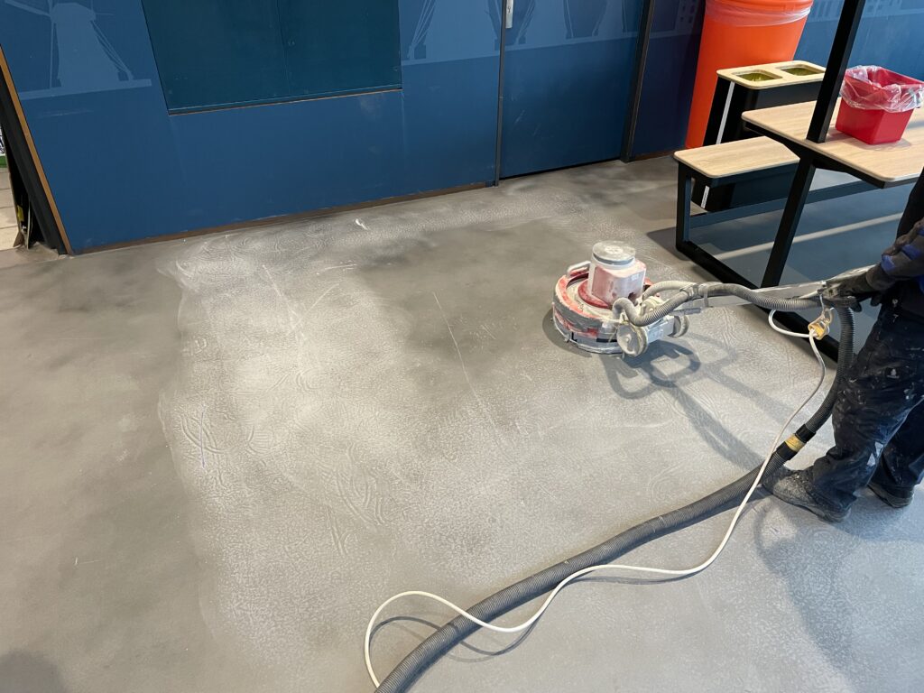 Lino-renovatie Sharp Gietvloeren