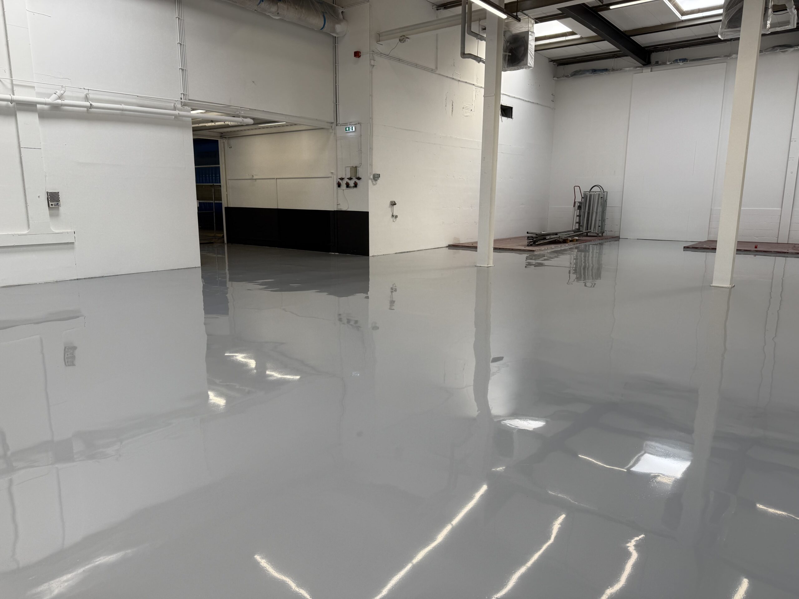 Bedrijfsvloeren Sharp Gietvloeren